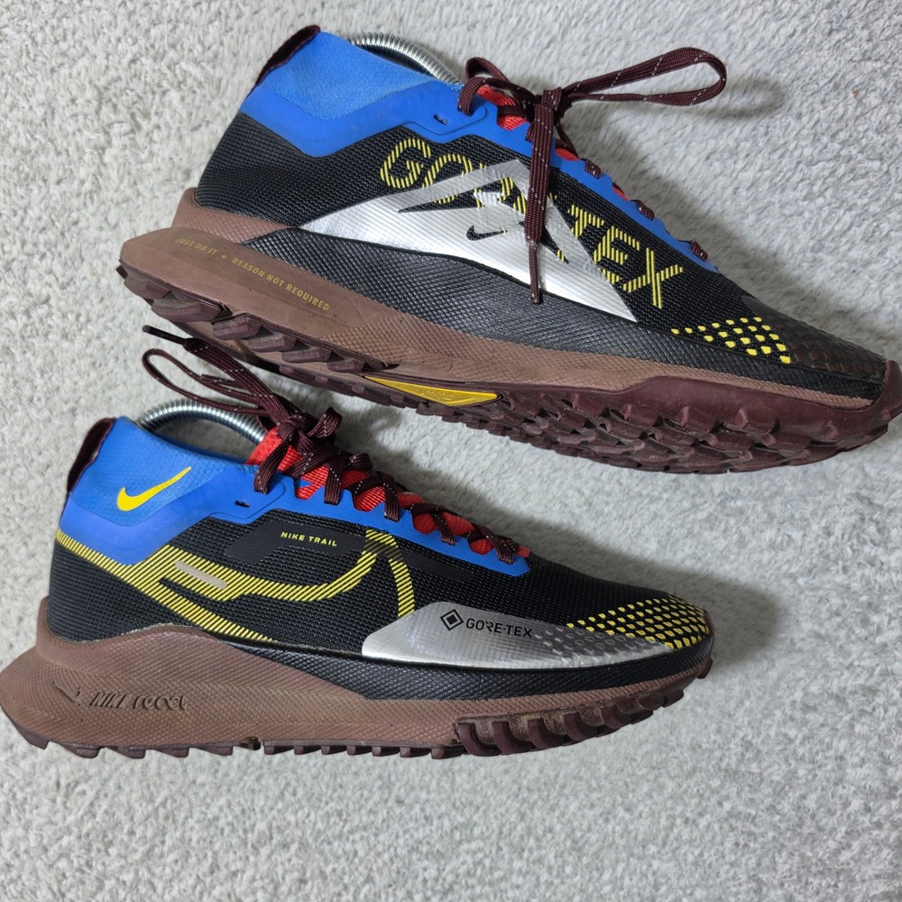 Nike Pegasus Trail 4 GORE-TEX Women 7.5 Black Blue Waterproof Running Shoes - Picture 3 of 9